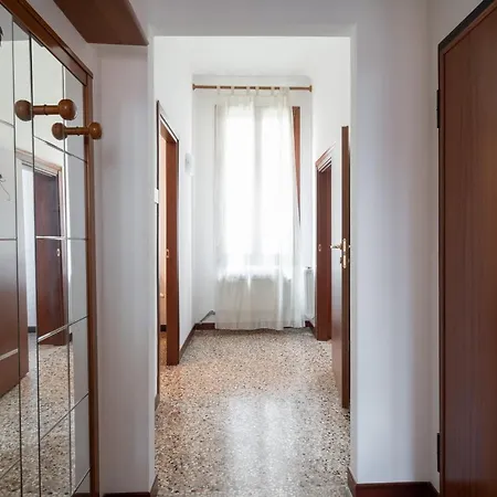 San Polo Canal View By Wonderful Italy