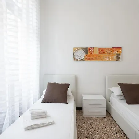 San Polo Canal View By Wonderful Italy Venedig